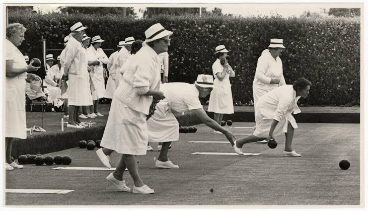 Lawn Bowling – A Journey Through History, Tradition, and Geography